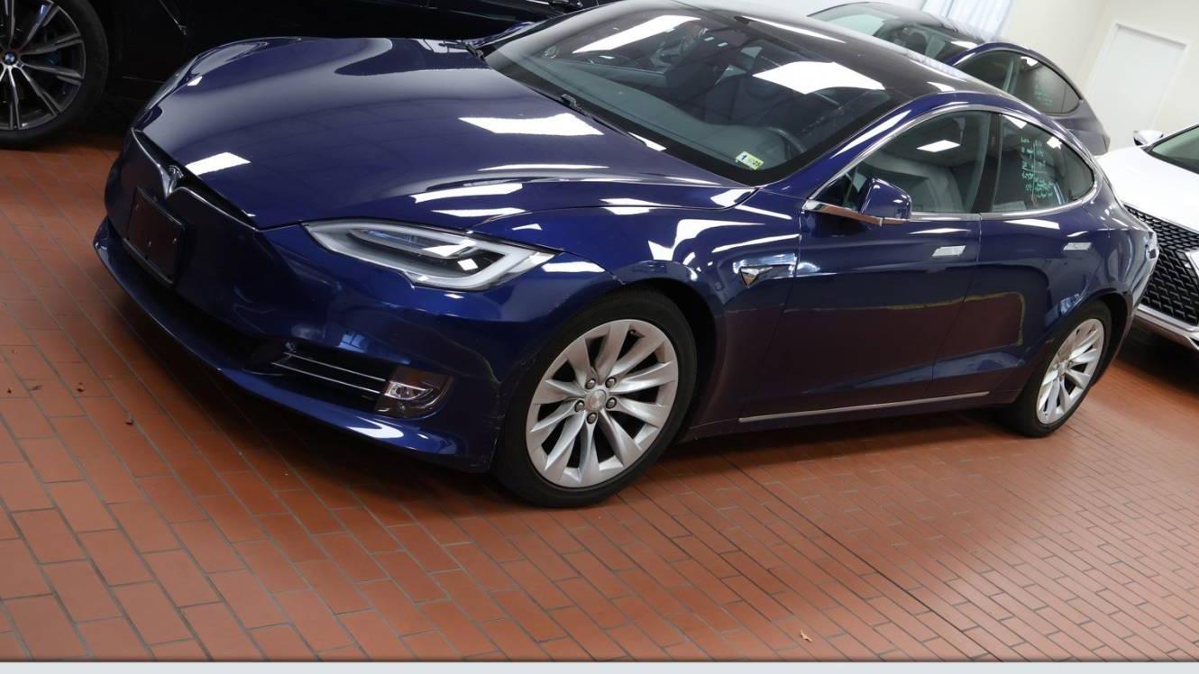 TESLA MODEL S 2018 5YJSA1E21JF293951 image